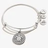 Sea Turtle Charm Bangle 1 Sea Turtle Charm Bangle -Alex And Ani Bracelets Shop Sea Turtle Charm Bangle II Silver Front A21EBTURTRS