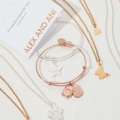 Engravable Heart Slider Charm Bangle -Alex And Ani Bracelets Shop engravable heart slider alt 2022