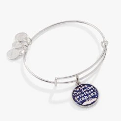 Harry Potter™ 'When In Doubt Go To The Library' Charm Bangle