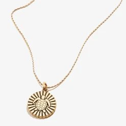 Sea Turtle Charm Necklace 14 Sea Turtle Charm Necklace -Alex And Ani Bracelets Shop sea turtle charm necklace expandable ii gold front A21ENTURTRG