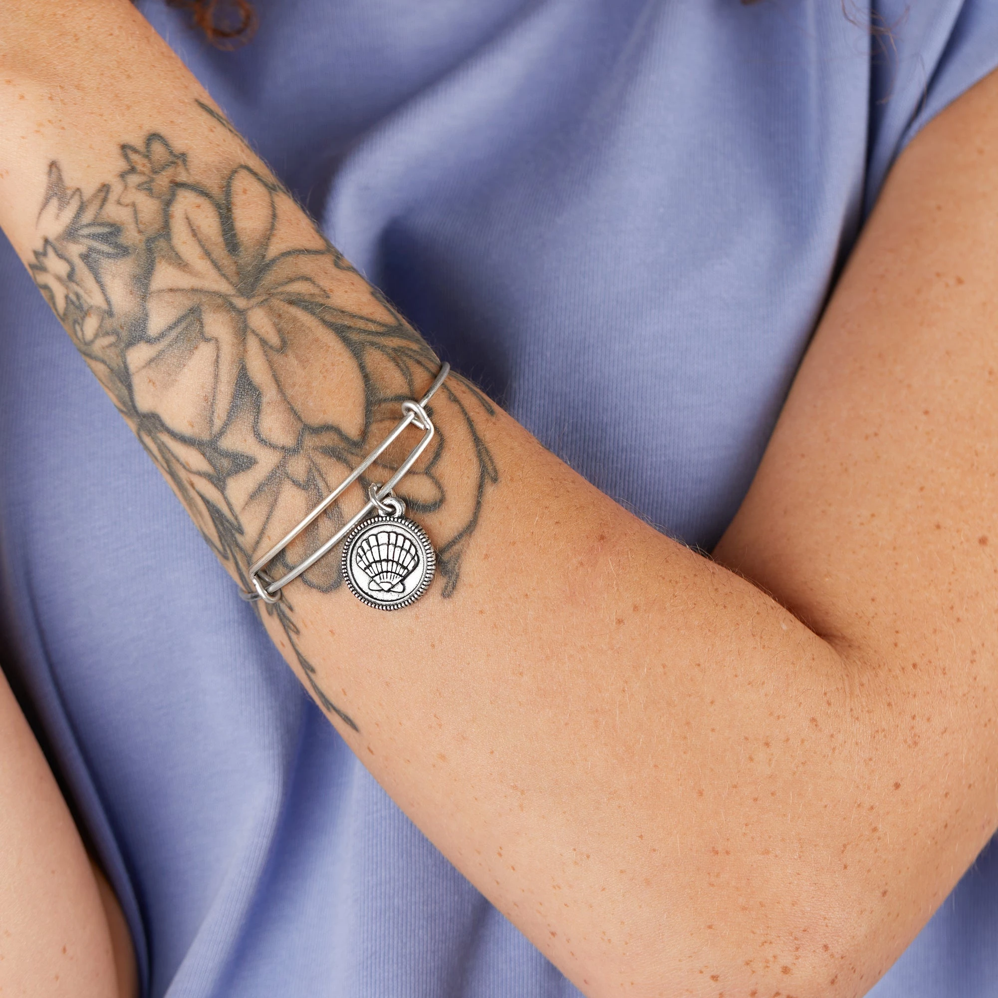 Seashell Charm Bangle 4 Seashell Charm Bangle - Image 2