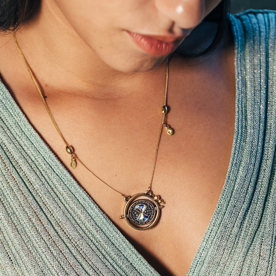 Harry Potter™ Time Turner Spinner Necklace 4 Harry Potter™ Time Turner Spinner Necklace - Image 2